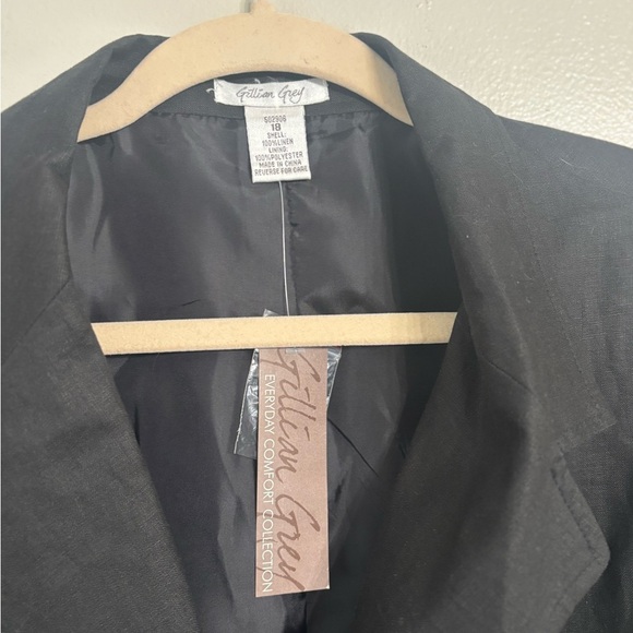 NWT- Gillian Grey Black fully lined 100% Linen Blazer - Picture 3 of 6